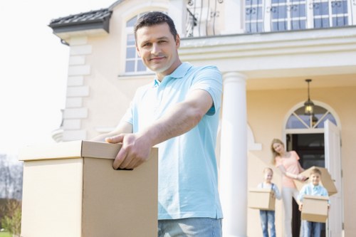 Removals team assessing cubic-yard load size for pricing