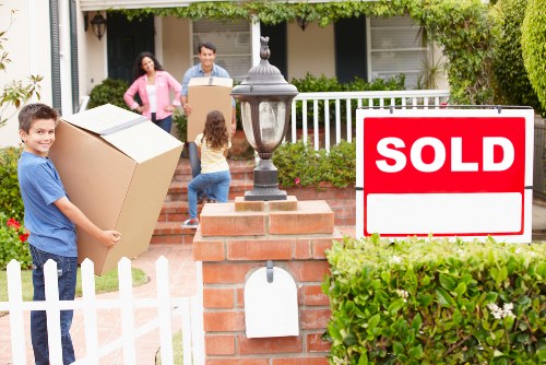 Furniture transport and home relocation service in Barnes
